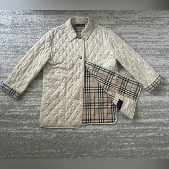 Burberry Cream Quilted Utility Jacket with Plaid Cuff Trim - Picture 2 of 5